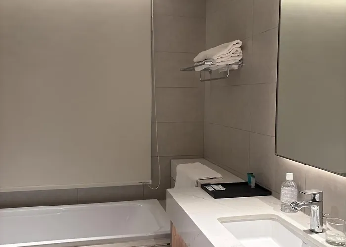 Solstay A La Carte Bay Hạ Long